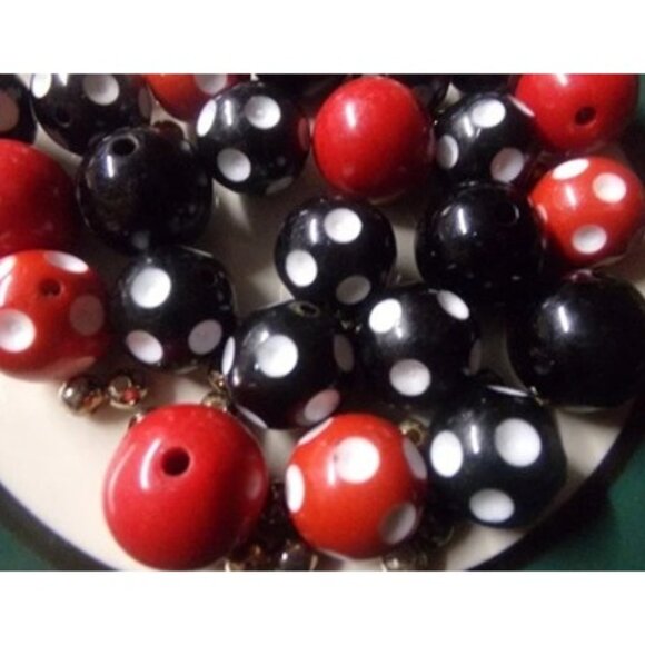 Mixed Beads Lot #303 - Picture 1 of 2